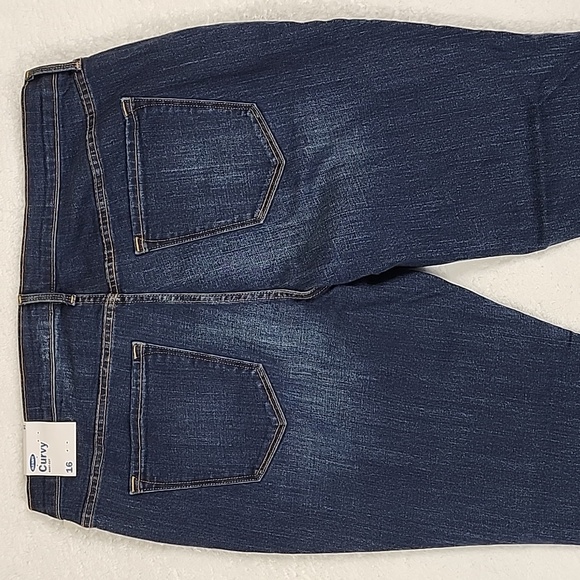 Old Navy Curvy Bootcut Jeans Brand New With Tags - Picture 10 of 15